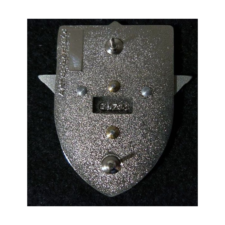 BDD LILLE : insigne de la base de défense de Lille de fabrication Arthus Bertrand G. 5204