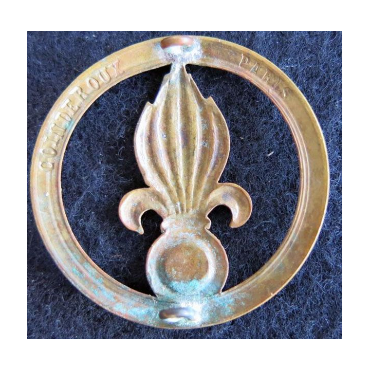 INSIGNE DE BÉRET REI : Insigne de béret de la légion étrangère de fabrication Coinderoux