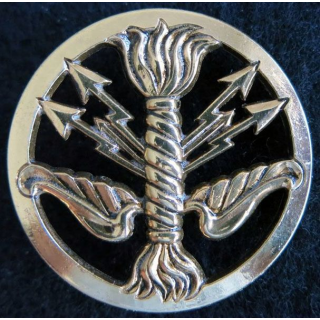 INSIGNE DE BÉRET : insigne de bérêt de la justice militaire de fabrication Beraudy-Vaure dos plat doré