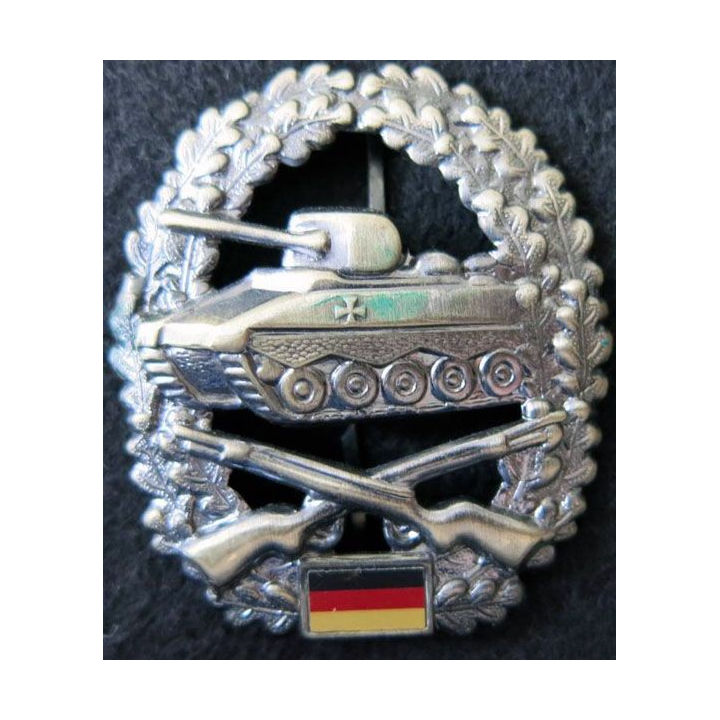 ALLEMAGNE : insigne de spécialité armée allemande troupes blindées grade bronze modèle ajouré