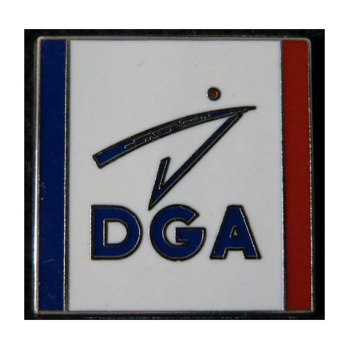 DGA : insigne métallique de la direction générale de l'armement de fabrication Fraisse Paris G. 3755
