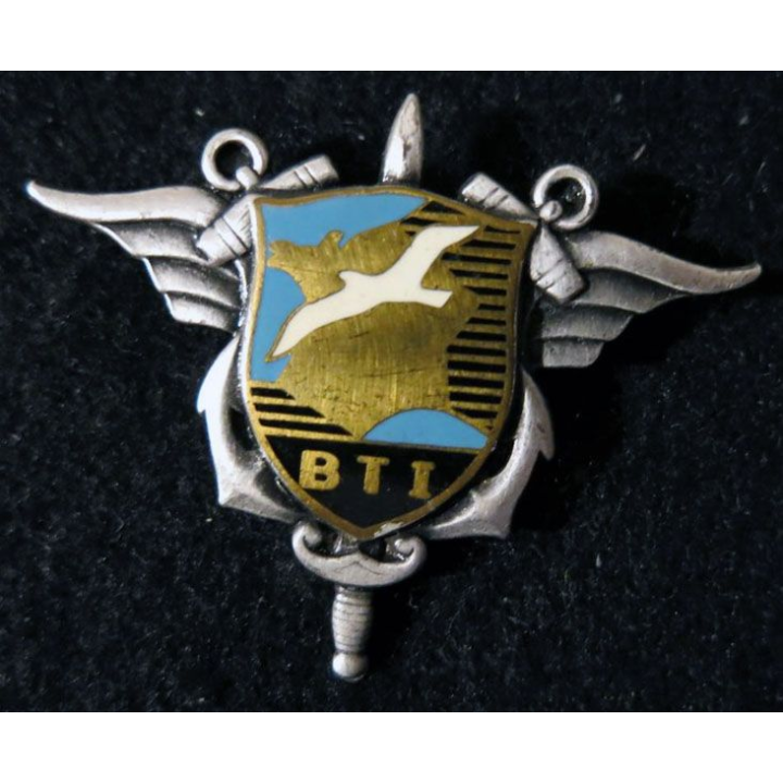 BTI LA ROCHELLE : Base de transit interarmées de La Rochelle Drago Paris G. 2671