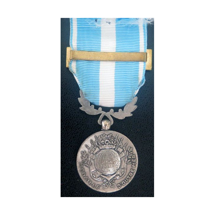 médaille d'outre mer agrafe " Liban " en métal argenté