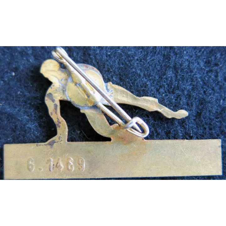 BSM : insigne métallique du brevet sportif militaire fabricant non marqué G. 1469 dos lisse