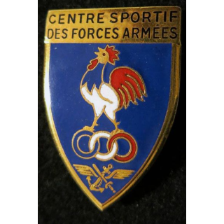 CSFA : insigne métallique du centre sportif des forces armées de fabrication Drago Romainville N° 484