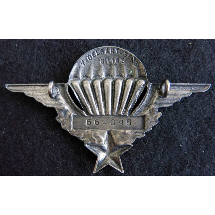 BREVET PARA : Brevet parachutiste  Delsart G. 1185 Numéroté 664 896