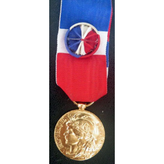 Médaille du travail du ministère du travail en bronze doré non attribuée