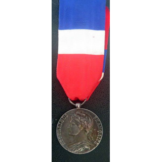 Médaille du travail du ministère du travail en argent Y. Blanco 1974