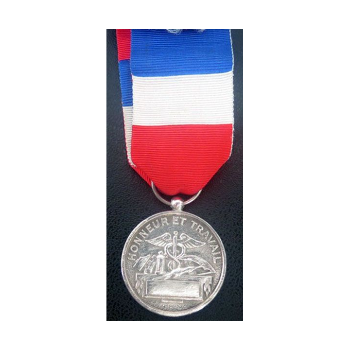 Médaille du travail du ministère du travail en bronze argenté non attribuée