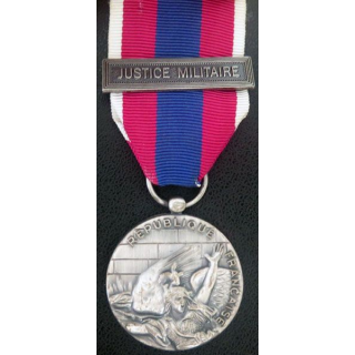 médaille  défense nationale modèle argent barrette "Justice militaire"