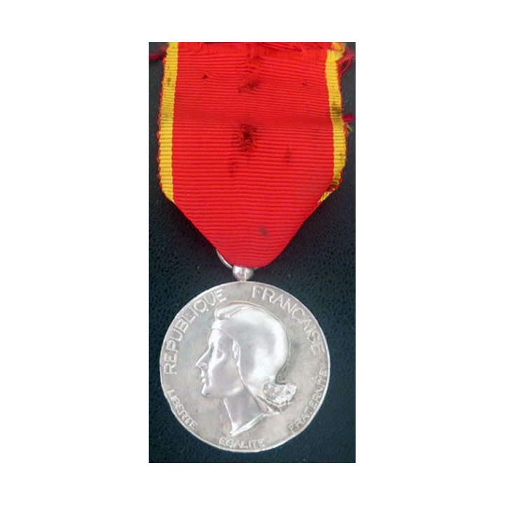 médaille société industrielle de l'est en argent à M. G. Darbelet