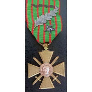 Croix de guerre 1914-1918 en bronze avec ruban 1 palme et 1 étoile 