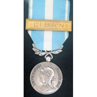 médaille d'outre mer agrafe " Liban " en métal argenté