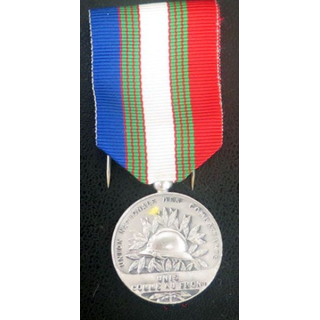 médaille d'argent de l'Union Nationale des Combattants UNC en ragent