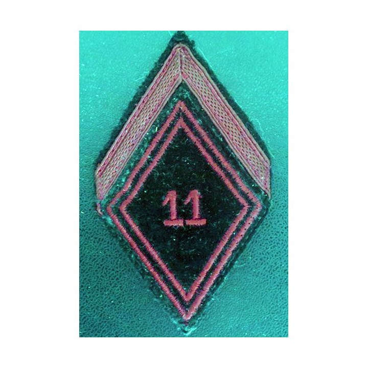 LOSANGE DE BRAS MODÈLE 45 : 1° classe 11 régiment du génie troupe