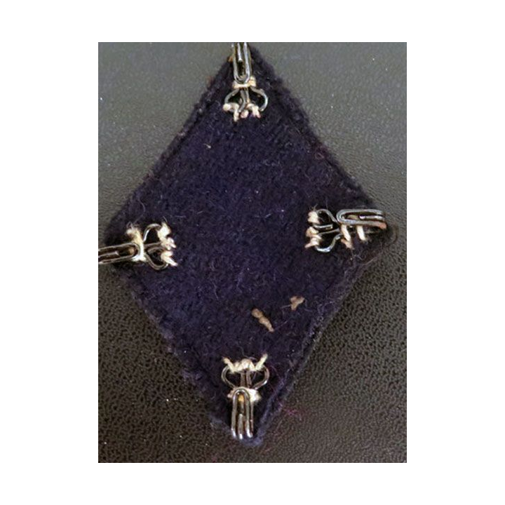 LOSANGE DE BRAS MODÈLE 45 : 110° régiment d'infanterie troupe