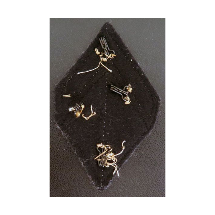 LOSANGE DE BRAS MODÈLE 45  maréchal des logis 6° régiment cuirassiers 