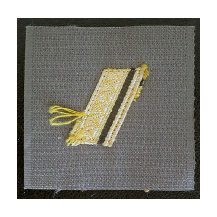 FRANCE : galon de combat de sergent engagé sur Velcro