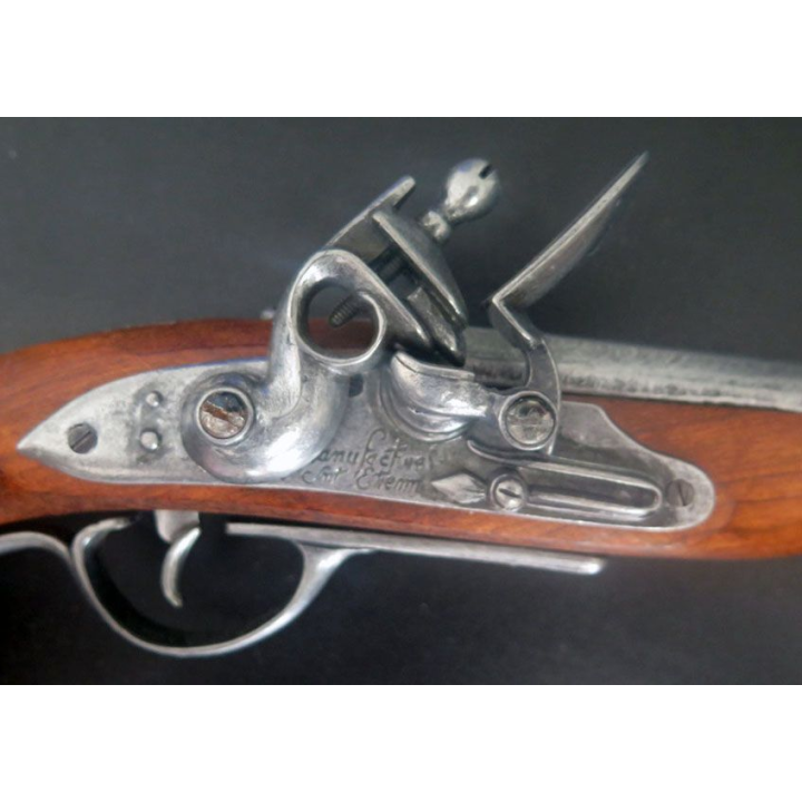 Pistolet de pirate (reproduction espagnole) en bois et métal