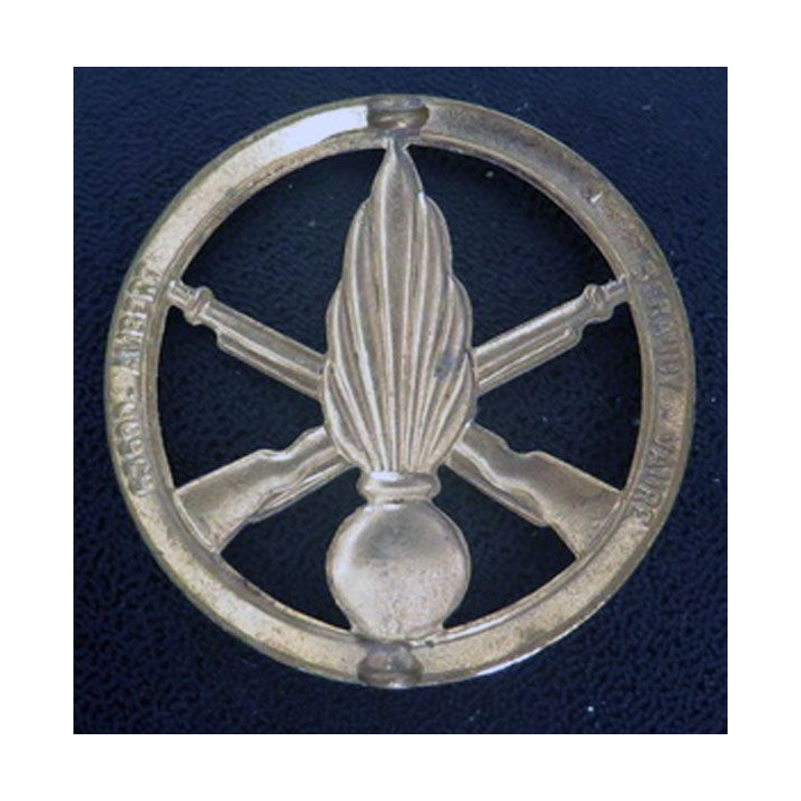 insigne de bérêt de l'infanterie de fabrication Béraudy