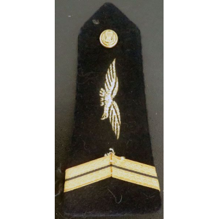 épaulette de sergent de l'armée de l'air avec bouton 
