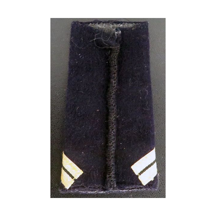 fourreau de sergent armée de l'air (gerfaut tourné vers l'extérieur)