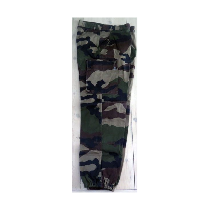 Pantalon de treillis camouflé vert armé taille 80 L de fabrication CSV 2008