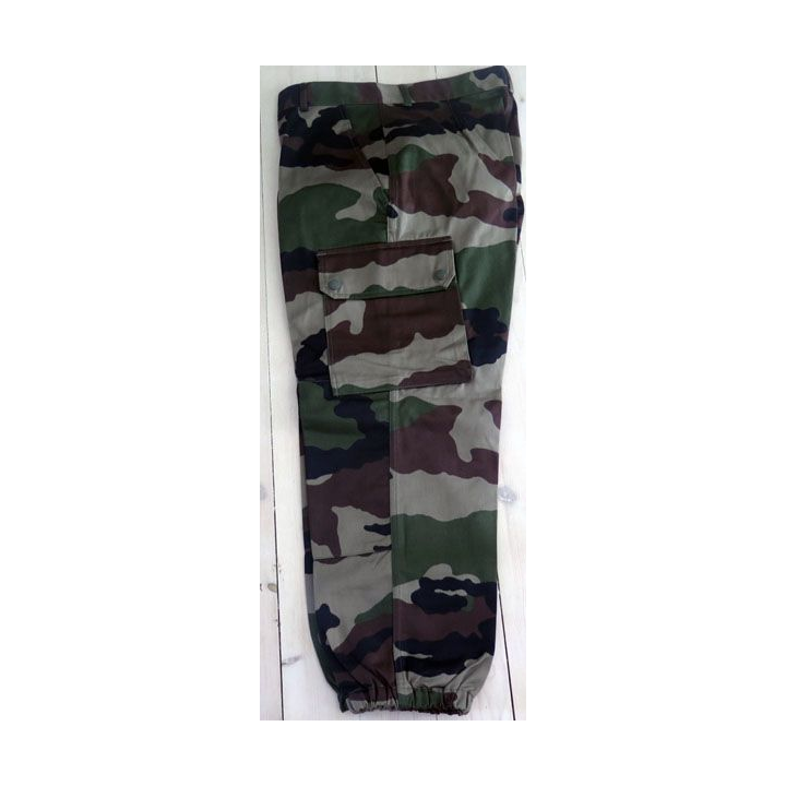 Pantalon de treillis camouflé vert armé taille 84 C de fabrication Seyntex 2000