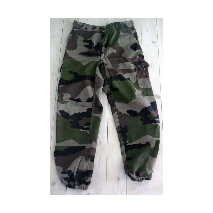 Pantalon de treillis camouflé vert armé taille 80 M de fabrication Transconfection