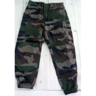 Pantalon de treillis camouflé vert armé taille 84 M CSV 2008 