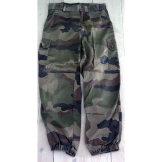 Pantalon de treillis camouflé vert armé taille 76 M de fabrication CSV 2006