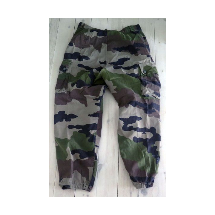 Pantalon de treillis camouflé vert armé taille 80 M