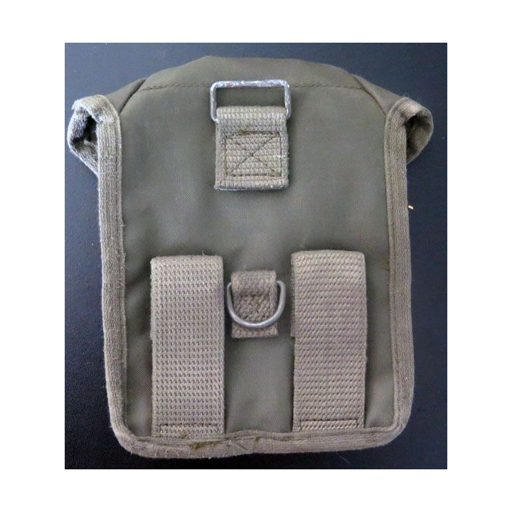MILITARIA : porte chargeur pour Famas en toile 