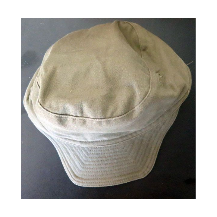 casquette française vert armé de taille 56 1981 Socovet