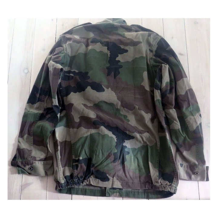Veste de treillis camouflé vert armé taille 96 L