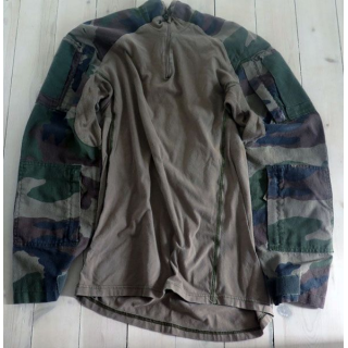 Chemise camouflée opérations avec 4 poches sur manche