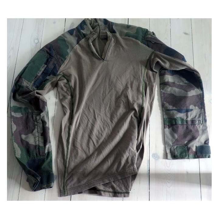 Chemise camouflée opérations avec 4 poches sur manche