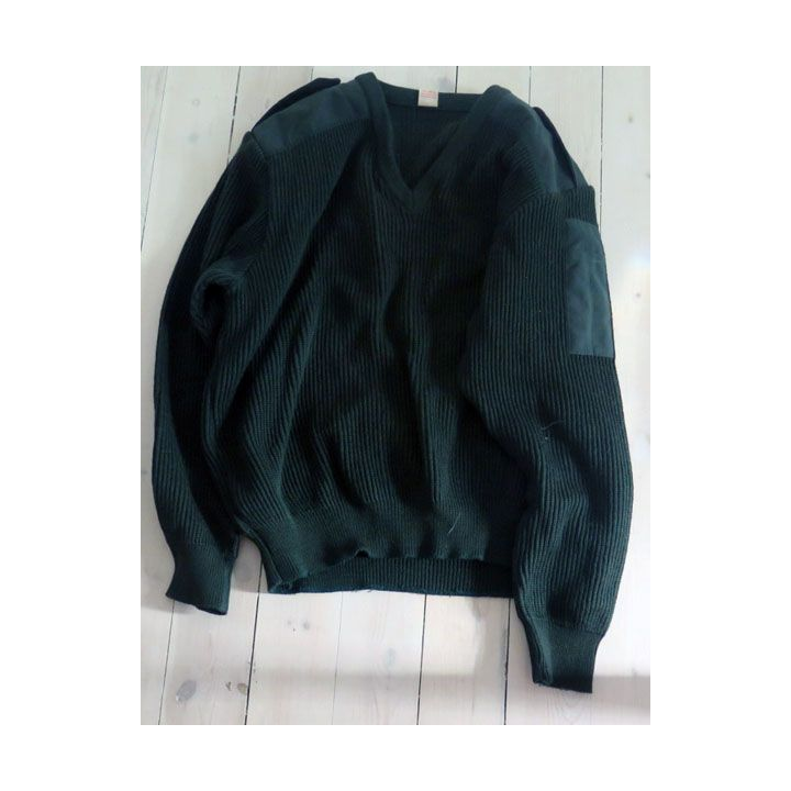 Pull militaire col en V fabricant Gilles 1996 taille 104 Homme