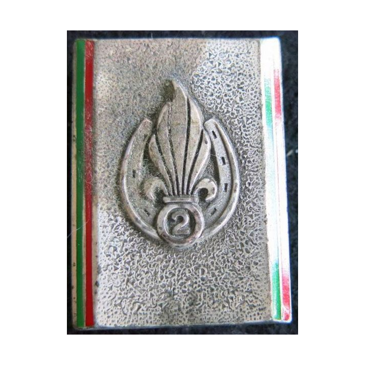 2° REI : insigne du 2° régiment étranger d'infanterie de fabrication Drago G. 2333