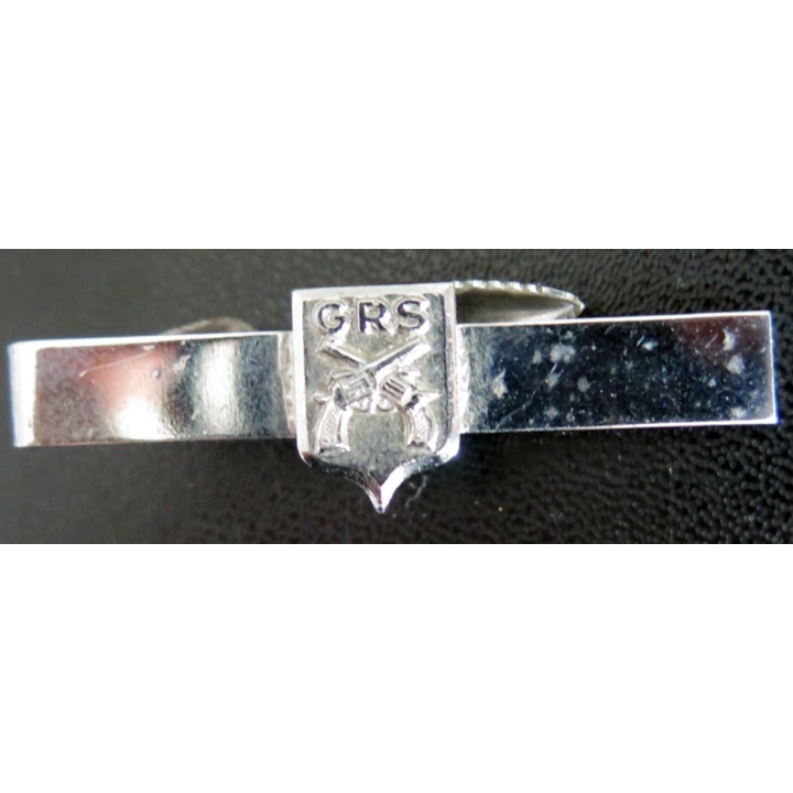 GRS : Pince à cravate GRS avec deux révolvers croisés 5,3 cm de long