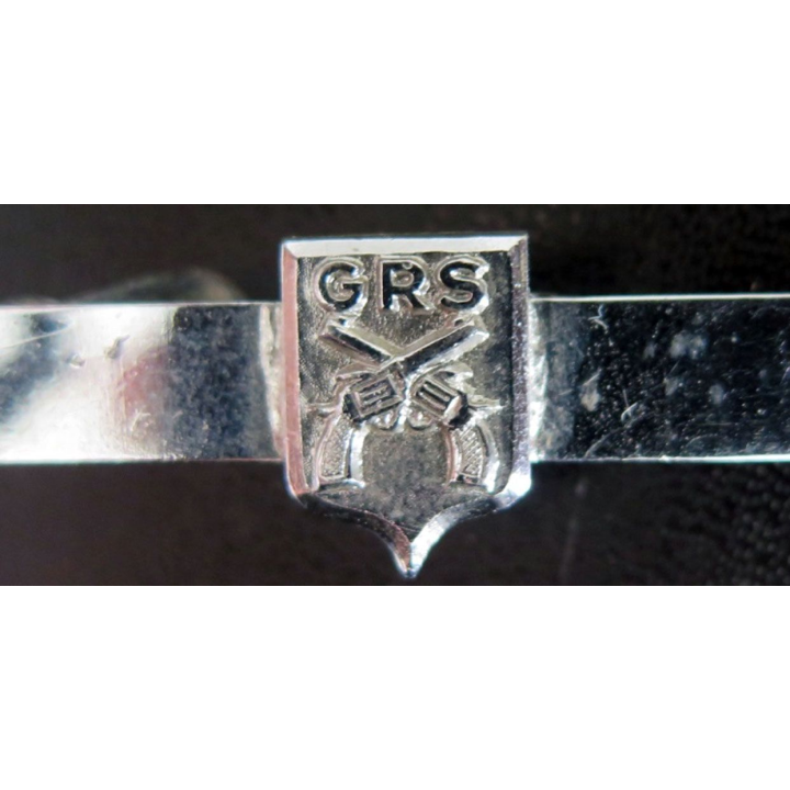 GRS : Pince à cravate GRS avec deux révolvers croisés 5,3 cm de long