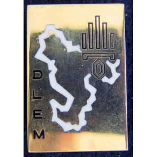 DLEM : insigne métallique du détachement de la légion étrangère à Mayotte de fabrication Balme Saumur G. 2488