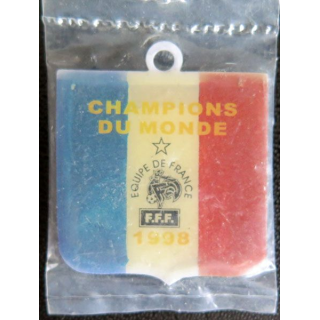 Insigne pendentif des champions du monde FFF 1998  Nutella