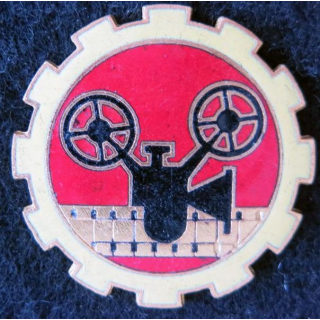 ECPA :  Insigne métallique de cinéaste militaire de fabrication Drago Paris GS. 24