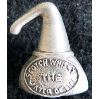 PIN'S SCOTLAND : Pin's alambic argenté 21 mm