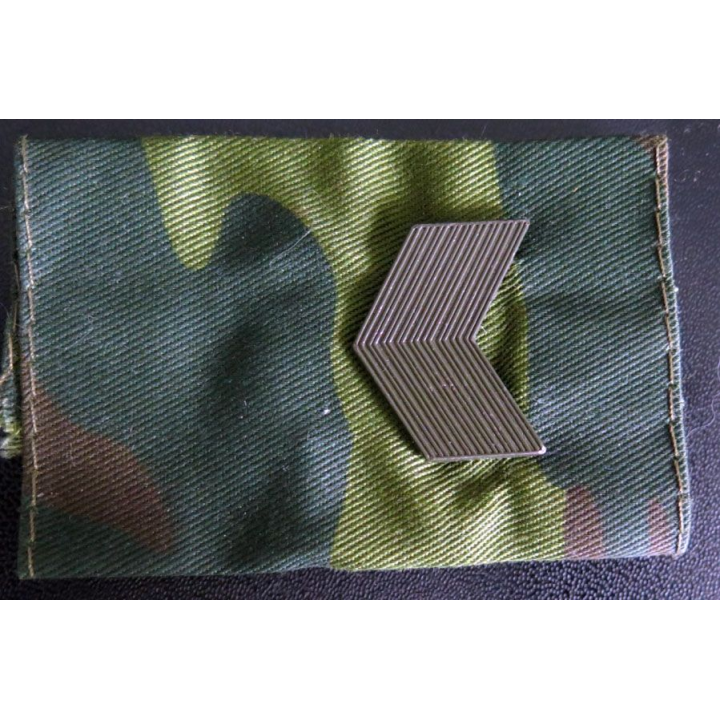 Russie : épaulette de Sergent major russe en tissu camouflé