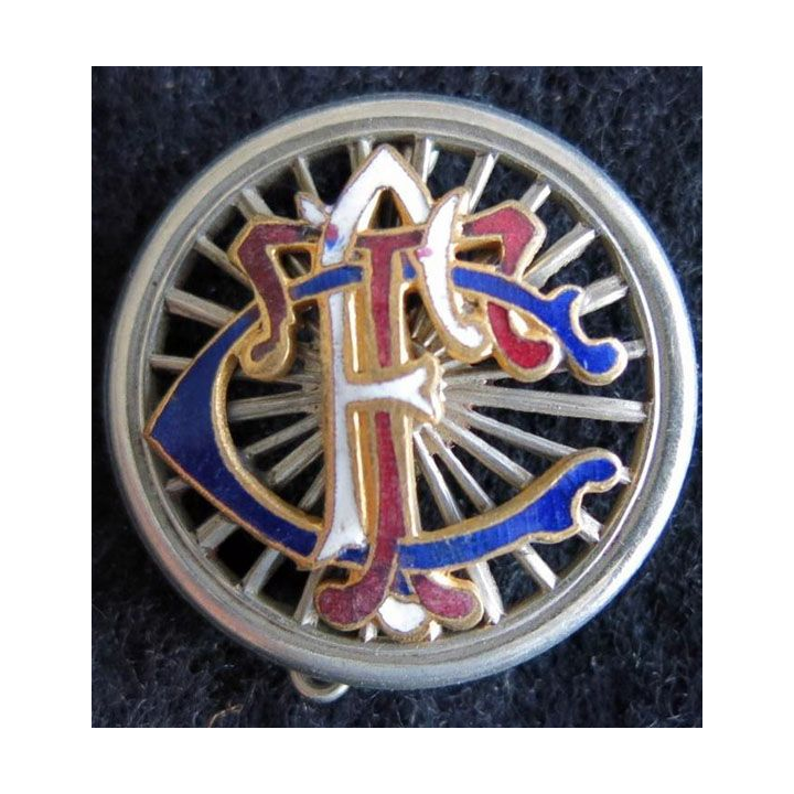 TCF : insigne métallique du Touring club de France en émail 27 mm