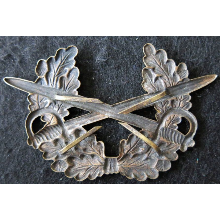 ALLEMAGNE : insigne de béret de cavalerie de la Bundeswerh armée Allemande bronze