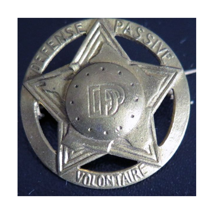 Insigne des volontaires de la défense passive en laiton
