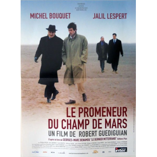 AFFICHE FILM : affiche de cinéma du film "Le promeneur du Champs de Mars" de 2005 dimension 40 x 54 cm (E006)